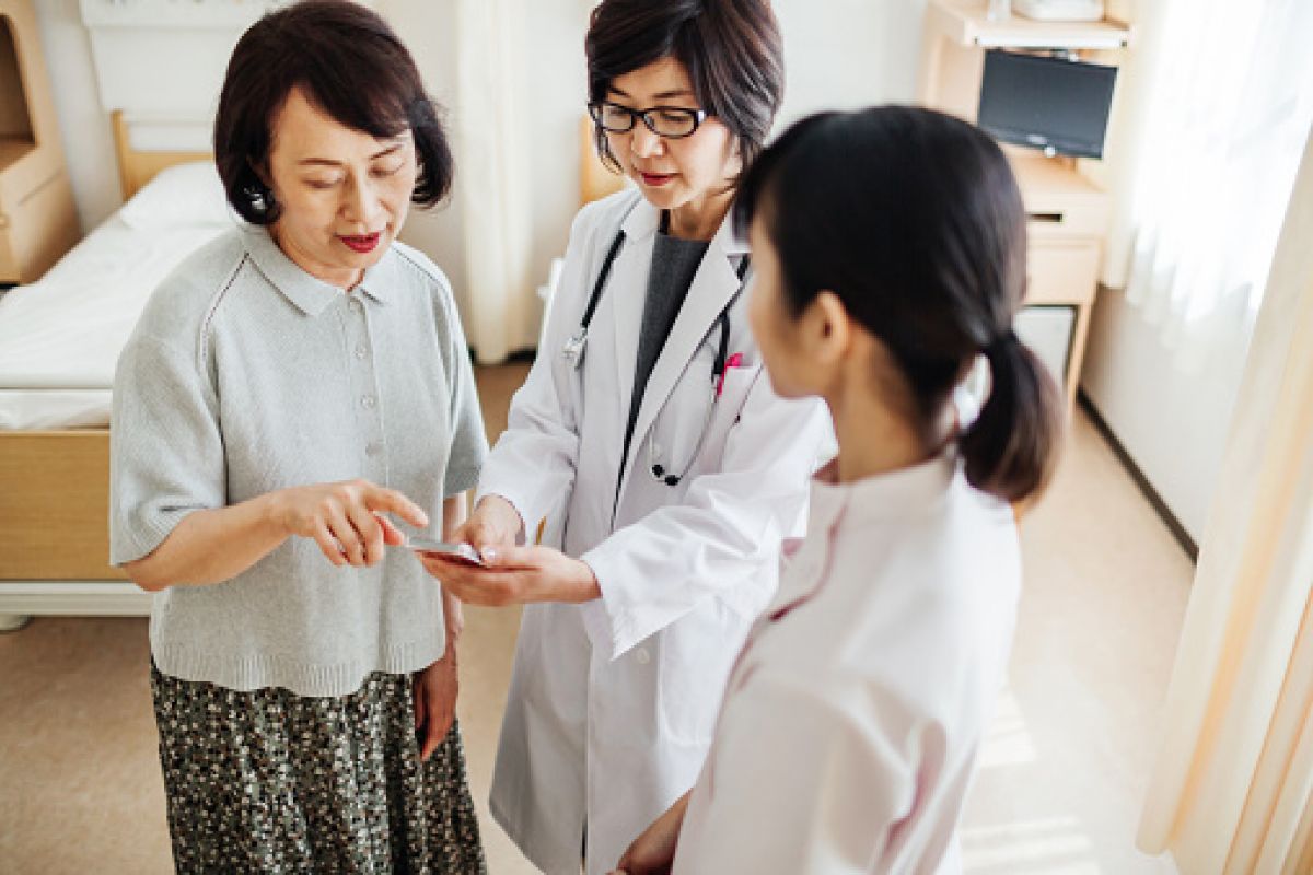 japanese women breast cancer Woman getting anal exam